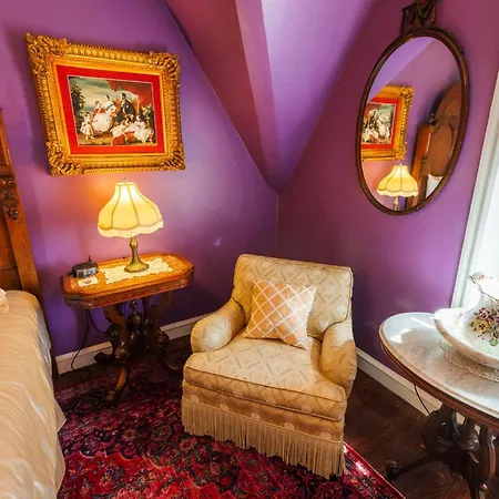 Gifford-Risley House Bed And Breakfast Media Exterior photo