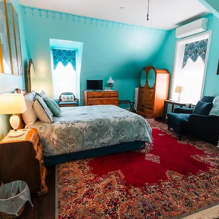 Gifford-Risley House Bed And Breakfast Media Exterior photo